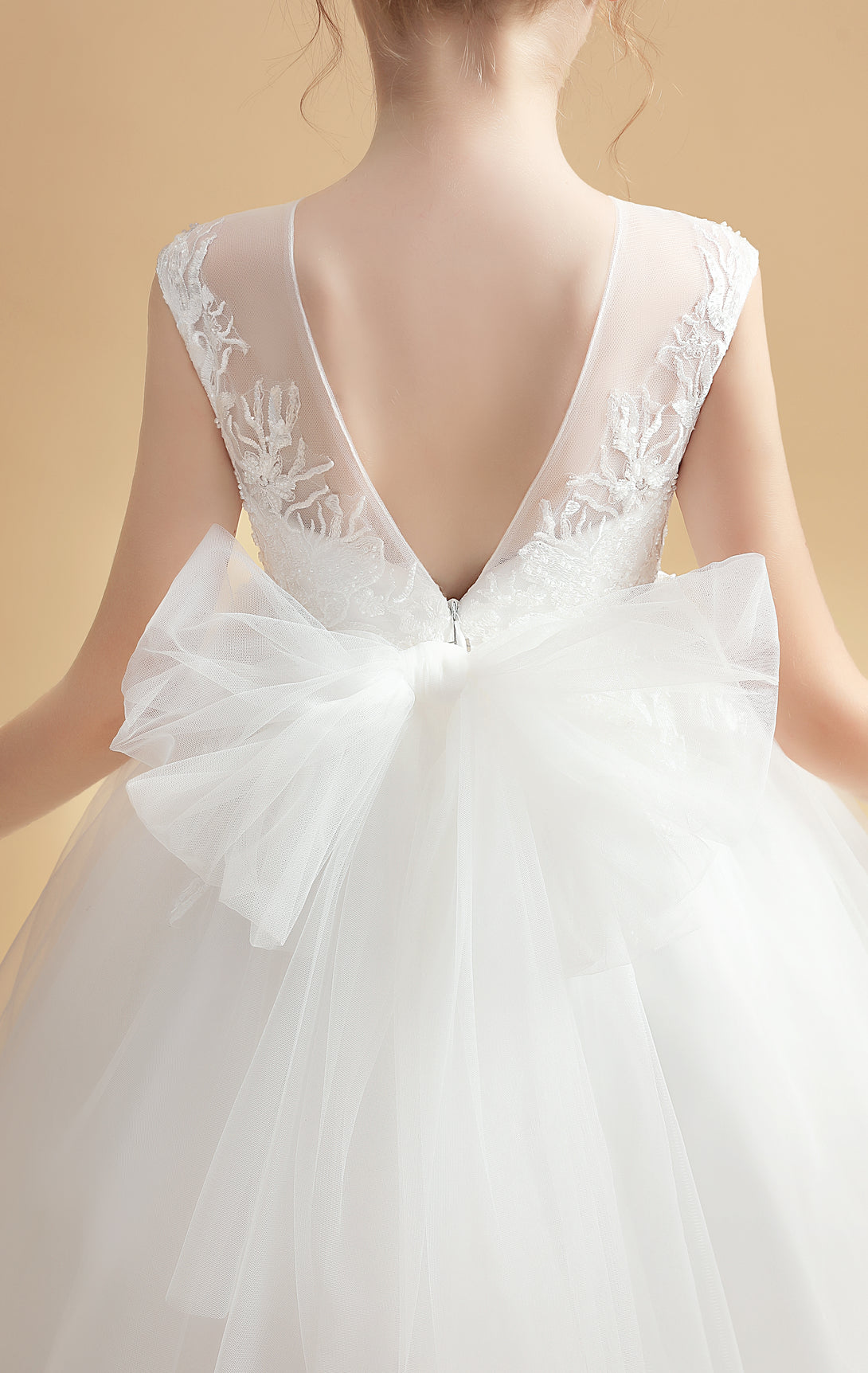 Ball Gown/Princess Sleeveless Scoop Neck Floor-Length Tulle/Lace Flower Girl Dresses/First Communion Dress With Bow/Appliques Gidiondress
