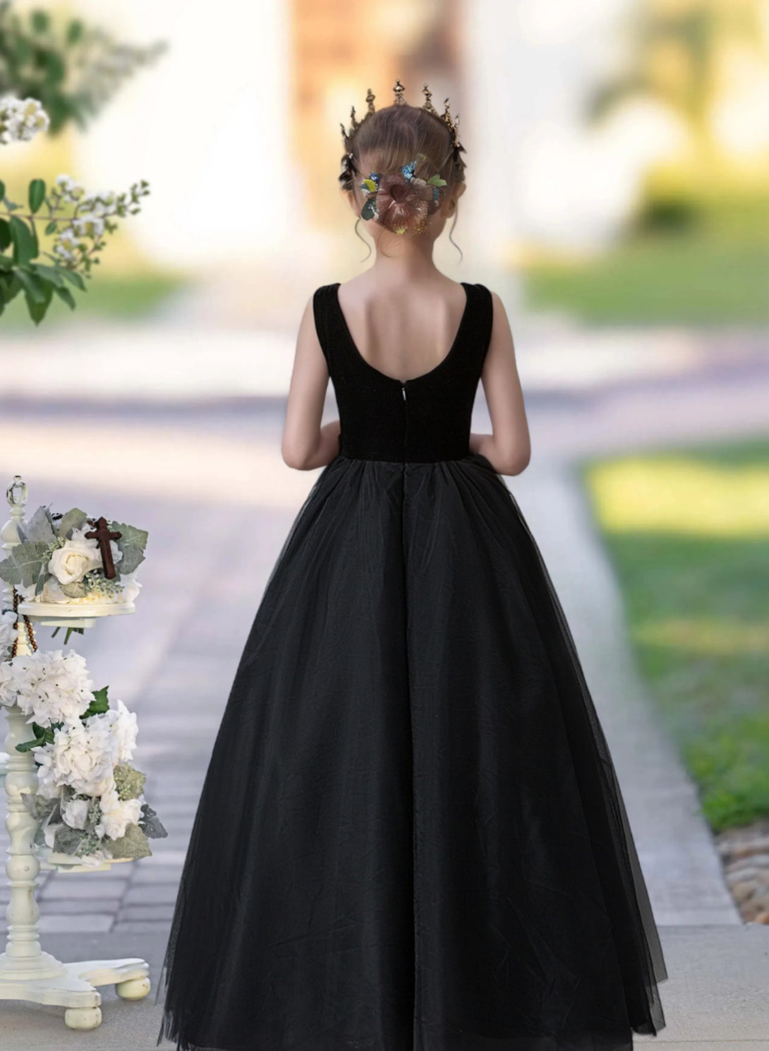 A-Line V-Neck Sleeveless Floor-Length Velvet/Tulle Girls Birthday Dresses With Brooch Girls Gidiondress