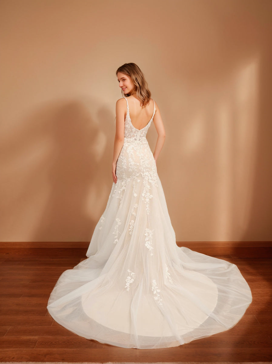 Trumpet/Mermaid Spaghetti Straps Long Tulle Wedding Dresses with Lace Appliques BabaMila