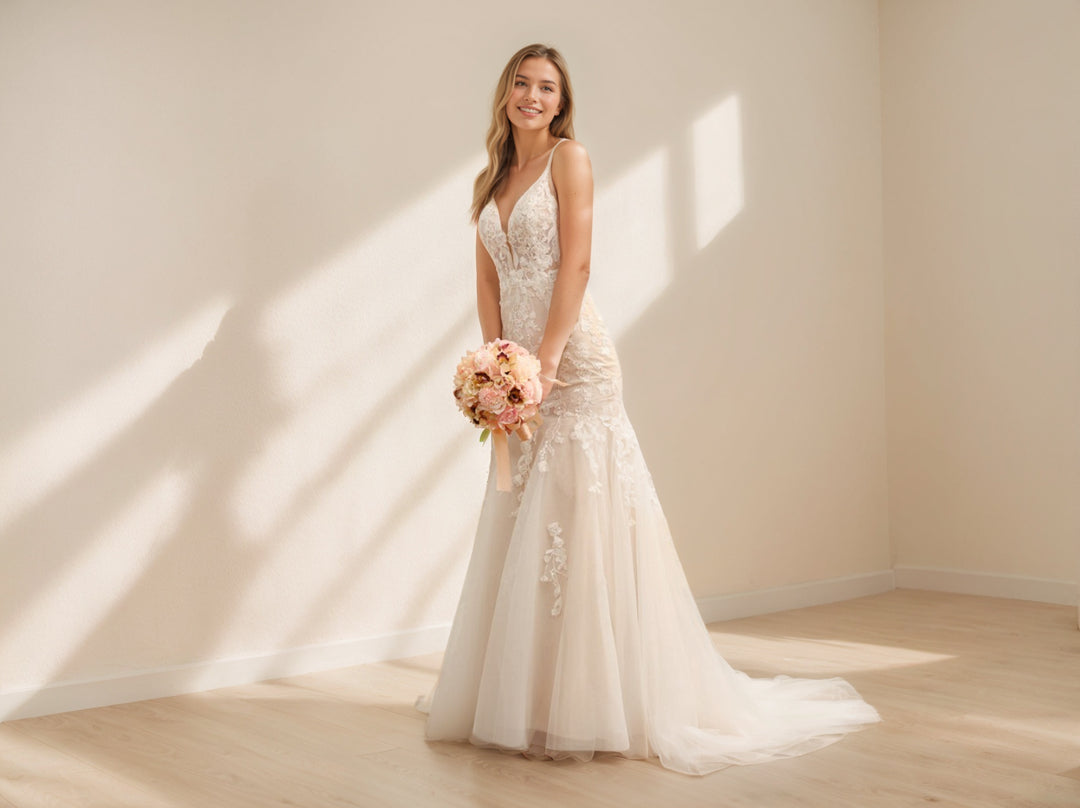 Trumpet/Mermaid Spaghetti Straps Long Tulle Wedding Dresses with Lace Appliques BabaMila