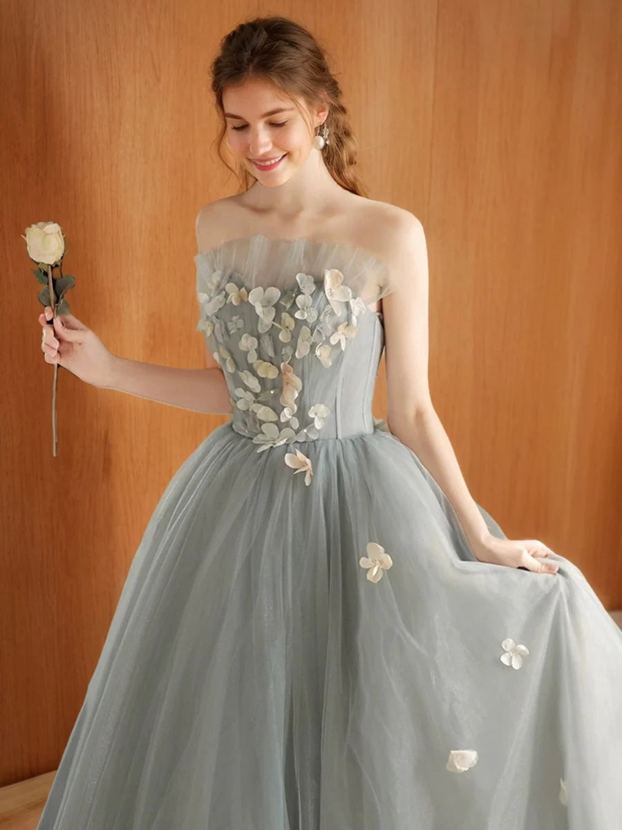 A-Line/Princess Sweetheart Sleeveless Tulle Pleated Prom Dresses with Embroidery BabaMila