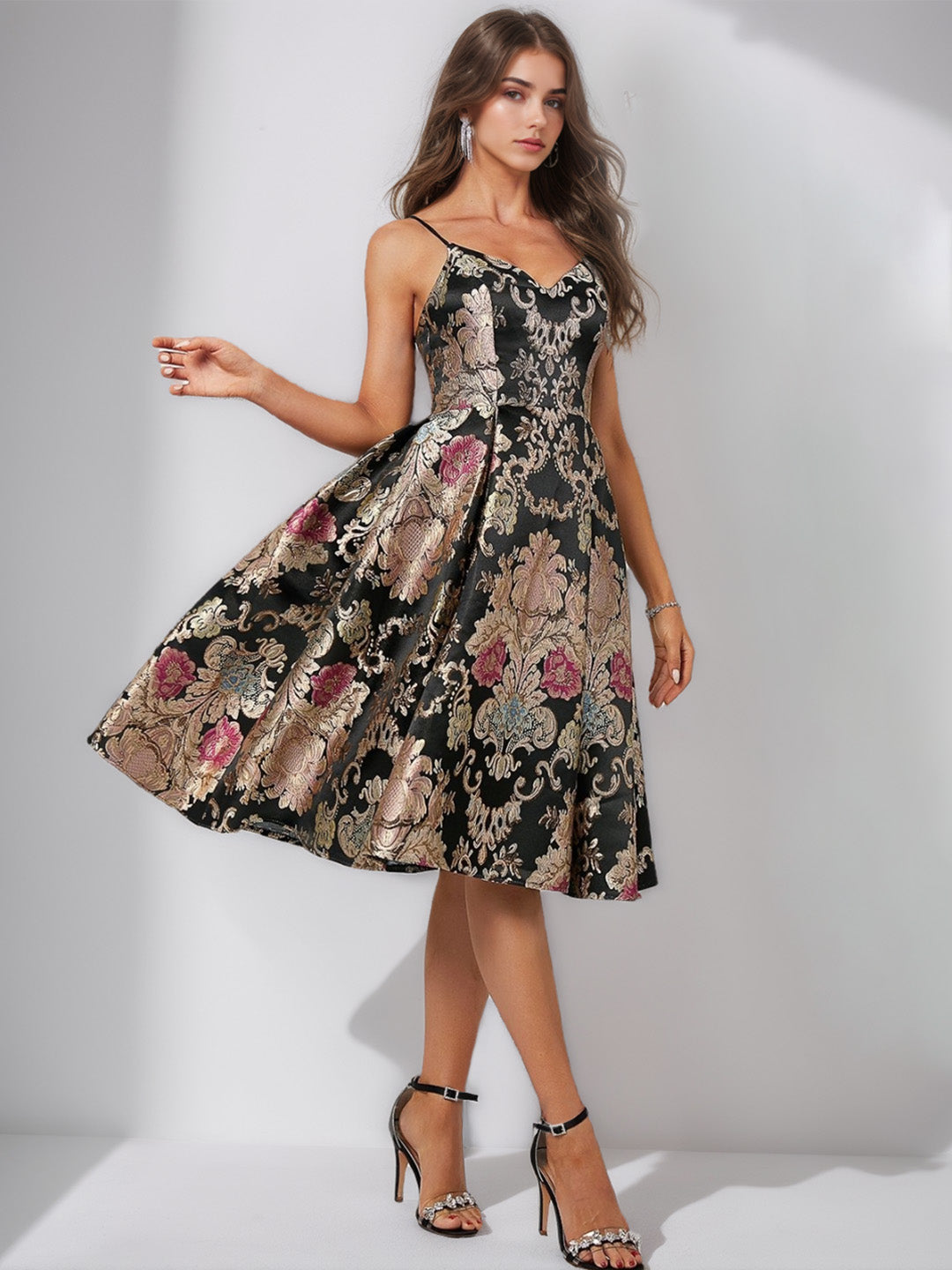 A-Line/Princess Spaghetti Straps Sleeveless Knee-Length Backless Printed Floral Pleated Mother Of The Bride Dresses BabaMila