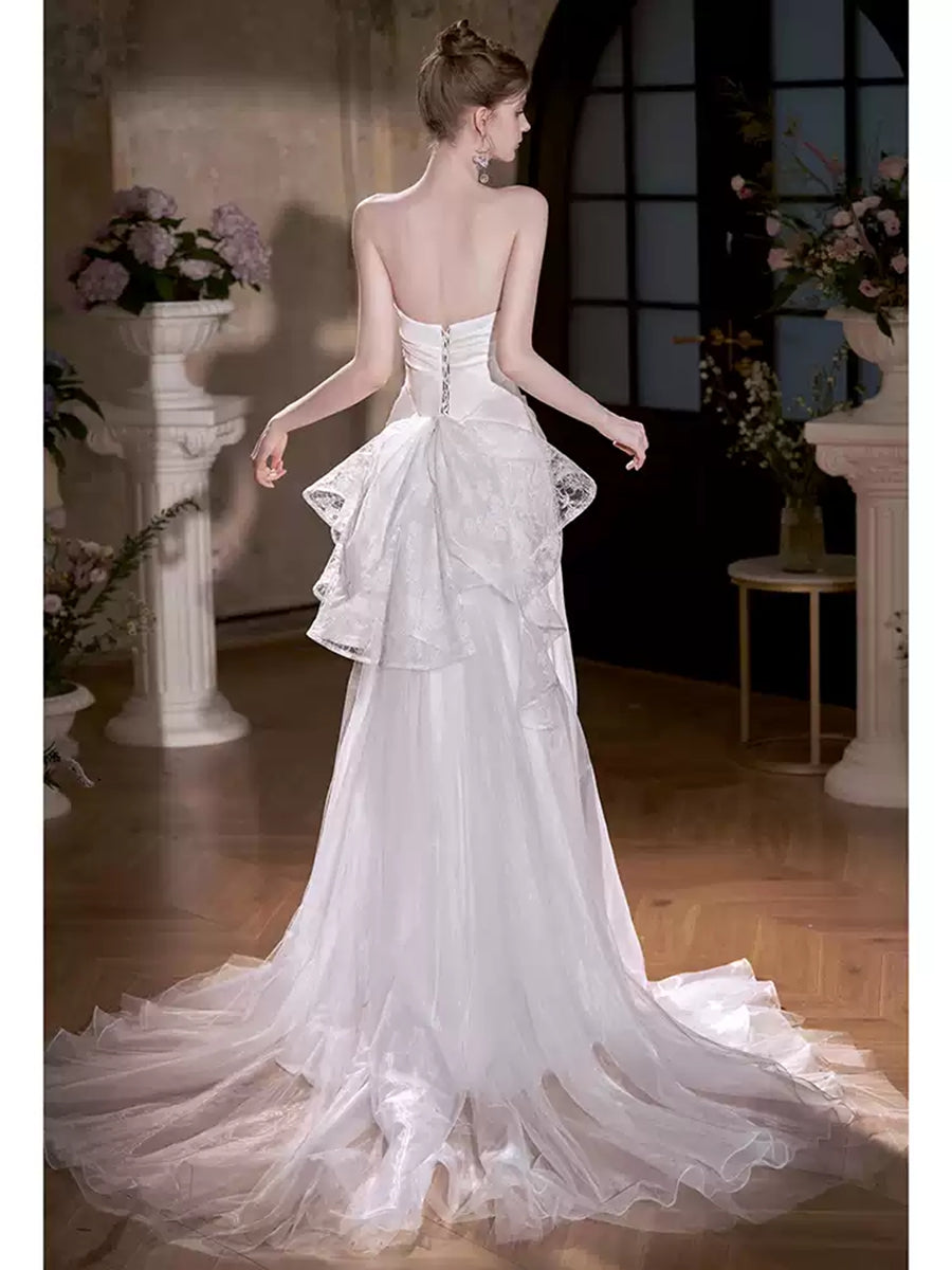 Trumpet/Mermaid Strapless Sleeveless Wedding Dresses with Beadings & Lace Appliques BabaMila