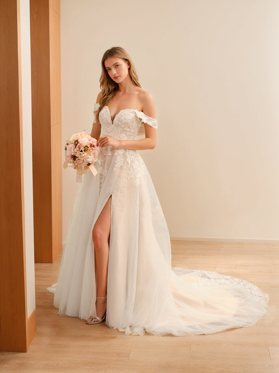 A-Line/Princess Sleeveless Long Wedding Dresses with Appliques & Split Side BabaMila