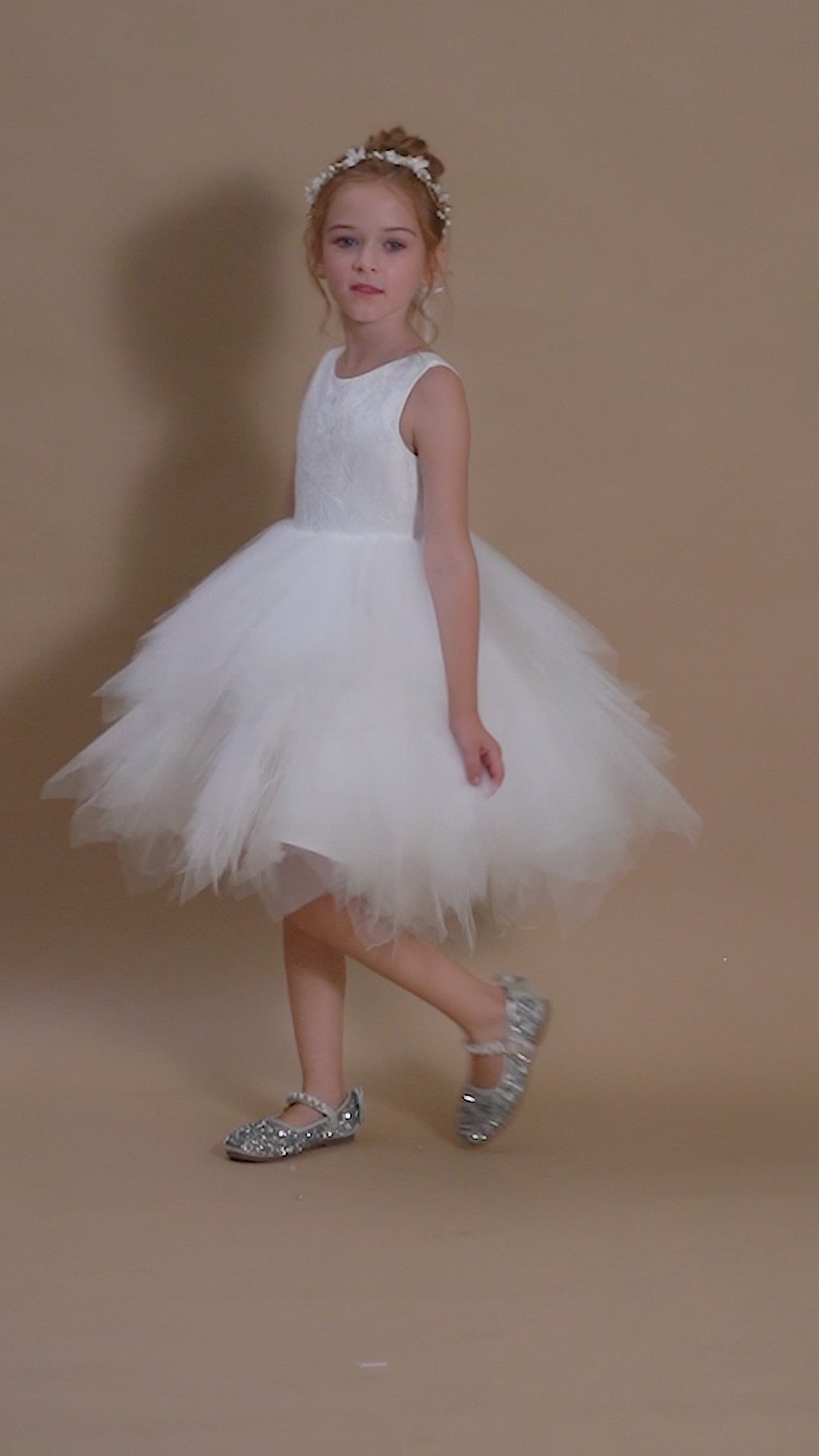Ball-Gown/Princess Scoop Knee-Length Lace/Tulle Flower Girl Dress Gidiondress
