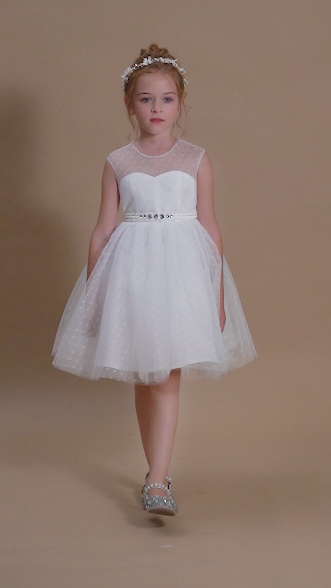 A-line Sleeveless Scoop Neck Knee-Length Ivory Polka Dots Lace Tulle Flower Girl Dresses With Removable Beads Belt Gidiondress
